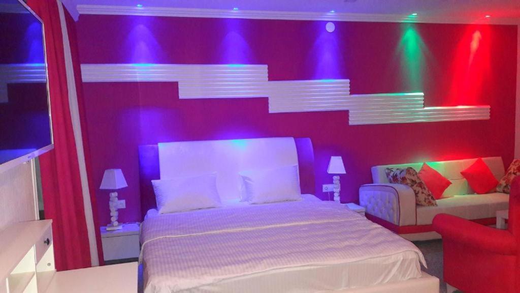 Hotel Lilo Near Airport 第比利斯 外观 照片
