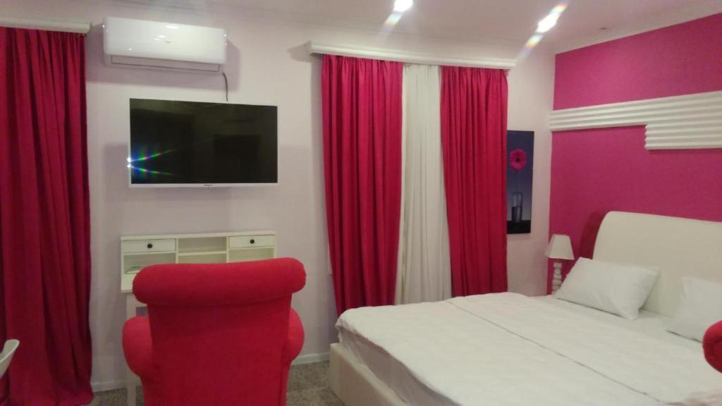 Hotel Lilo Near Airport 第比利斯 外观 照片